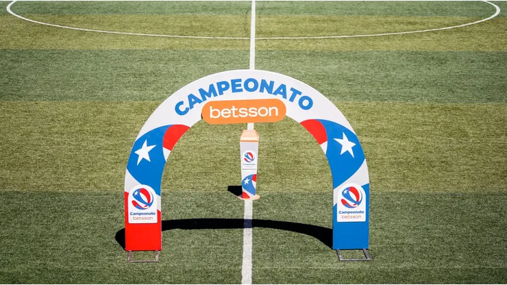 Reunión clave para buscar la cancelación del paro de futbolistas.
