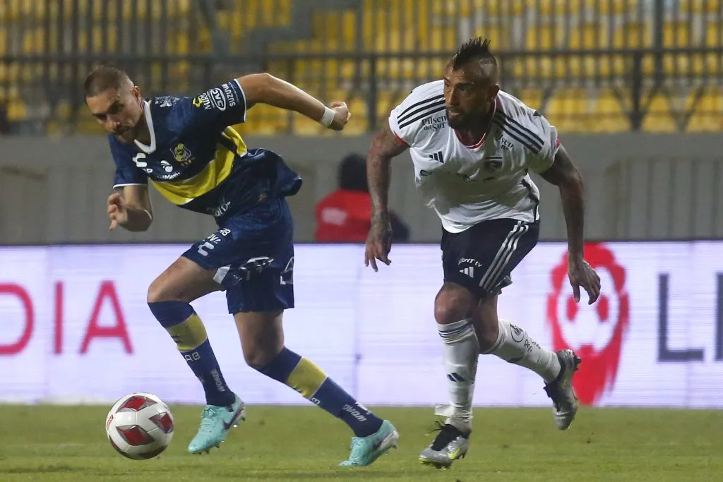 Jorge Almirón ya paró el once que tiene en mente para enfrentar a Huachipato.