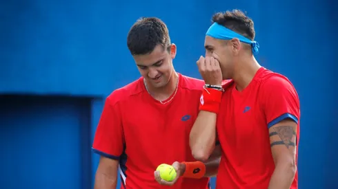 Chile cae en dobles y se complica en la Copa Davis ante Perú.