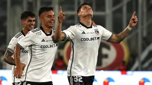 Colo Colo goleó 4-1 a Everton.