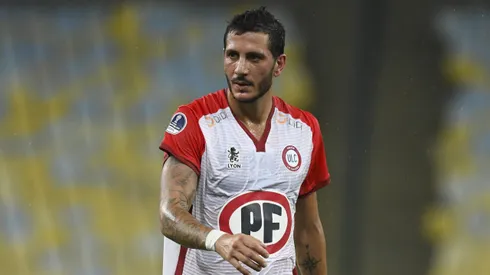 Gonzalo Castellani apuesta por ganarse su espacio en Colo Colo.