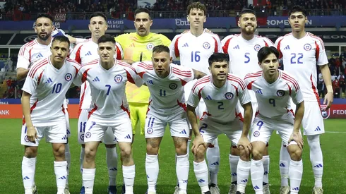 Formación confirmada de Chile frente a Francia.