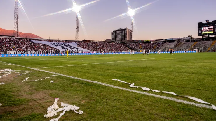 La cancha del Monumental vive horas clave para la Copa Libertadores.