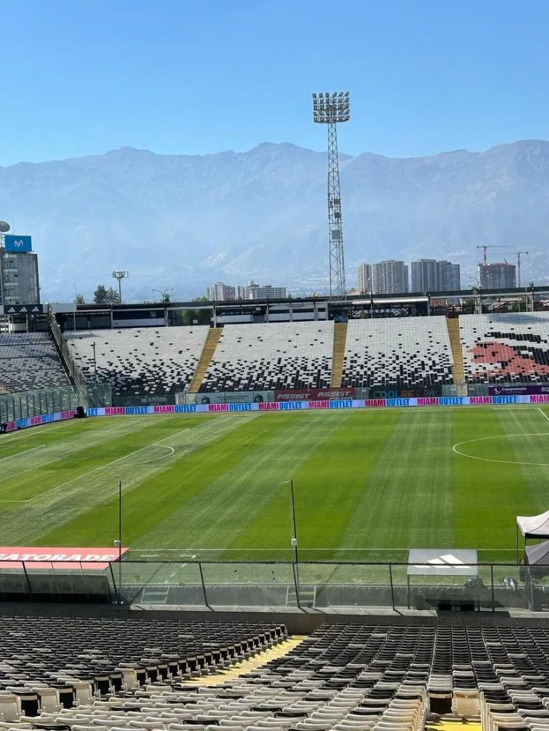 Así está la cancha del Estadio Monumental. (Foto: @cr_alvarado83)