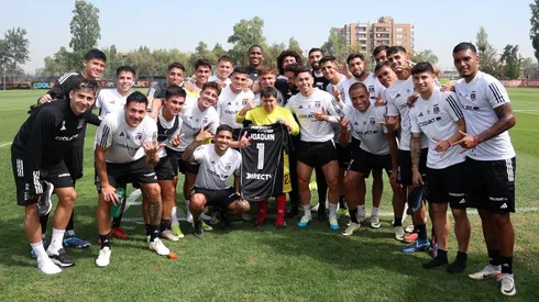 El tremendo invitado que tuvo Colo Colo en su vuelta a los entrenamientos.