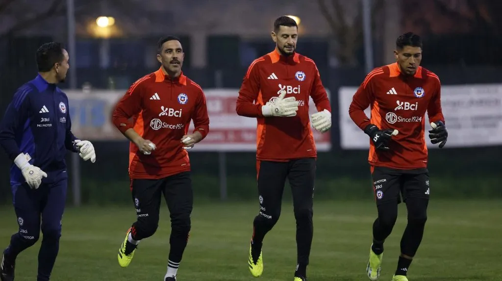 Los colocolinos que se juegan la titularidad en los amistosos de la Roja.