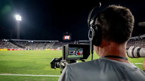 ¿Por TV abierta? Definen transmisión para la llave entre Colo Colo vs Junior.
