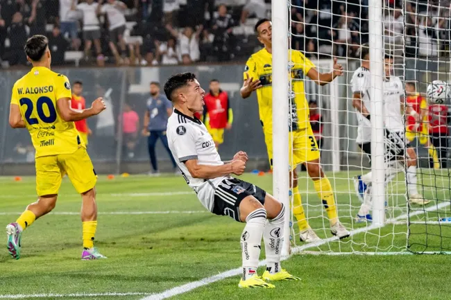 Zavala tuvo una gran llave ante Trinidense por Libertadores | Foto: Guille Salazar, DaleAlbo