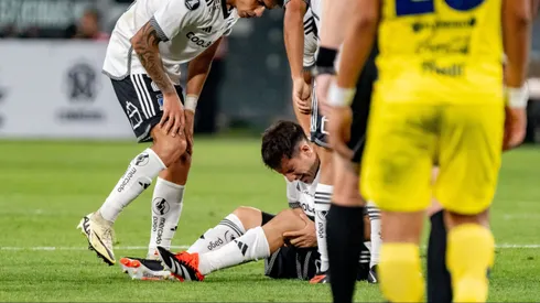César Fuentes será baja en Colo Colo por seis meses. | Imagen: Guille Salazar/DaleAlbo.