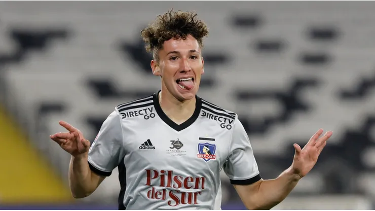 Ex Colo Colo: Luciano Arriagada deja el Athletico Paranaense y retorna al fútbol nacional.