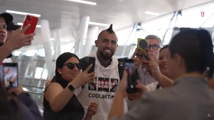 La locura que vivió Vidal en el viaje de Colo Colo a Paraguay.