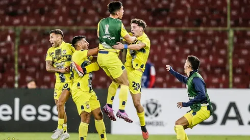 Sportivo Trinidense es el rival de Colo Colo esta noche.