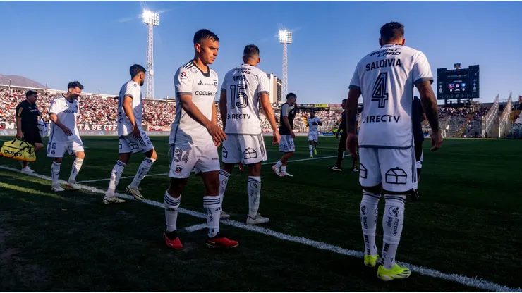 La formación de Colo Colo para buscar el primer golpe en Paraguay.