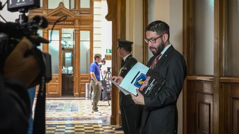 CSD Colo Colo presente recurso de protección por hinchas sancionados
