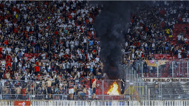 Tribunal sanciona a hinchas de Colo Colo por incidentes en Supercopa.