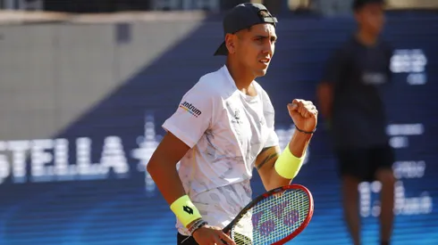 Alejandro Tabilo lucha por el título del Chile Open.