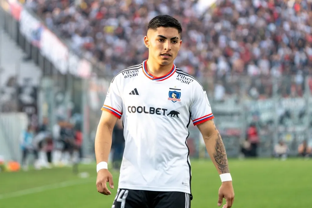 Jordhy Thompson le puede traer buenas noticias a Colo Colo en un futuro. Imagen: Guille Salazar/DaleAlbo