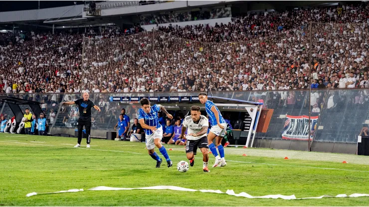 Colo Colo se entusiasma con comportamiento de los hinchas.