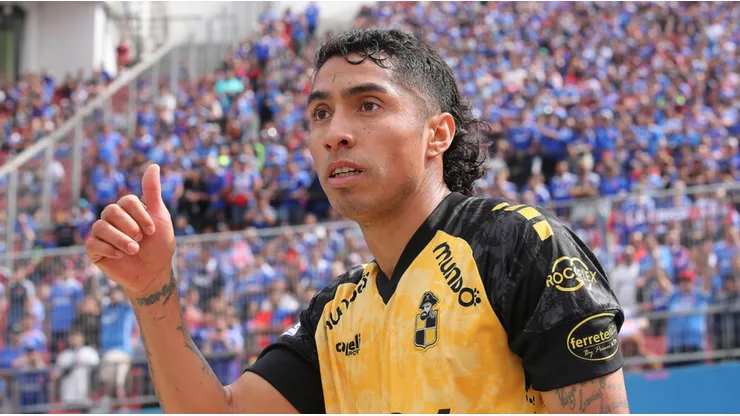 La cláusula que deberá pagar Colo Colo si quiere a Luciano Cabral.