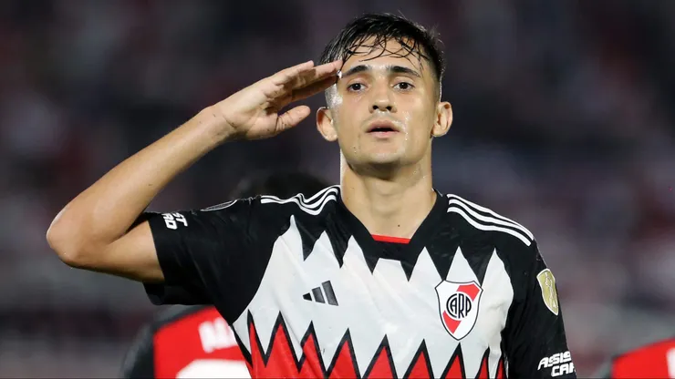 Pablo Solari podría ser vendido a Inglaterra.