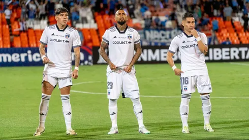 La formación que trabajó Almirón en Colo Colo.