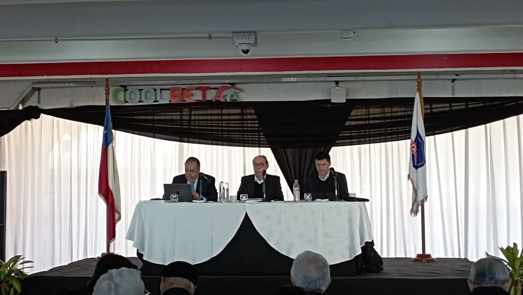 Ya se conoce la mesa directiva de Blanco y Negro. Imagen: DaleAlbo