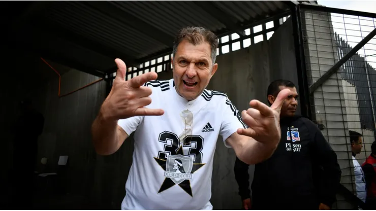 Cambio en Colo Colo: Aníbal Mosa es elegido presidente de Blanco y Negro.