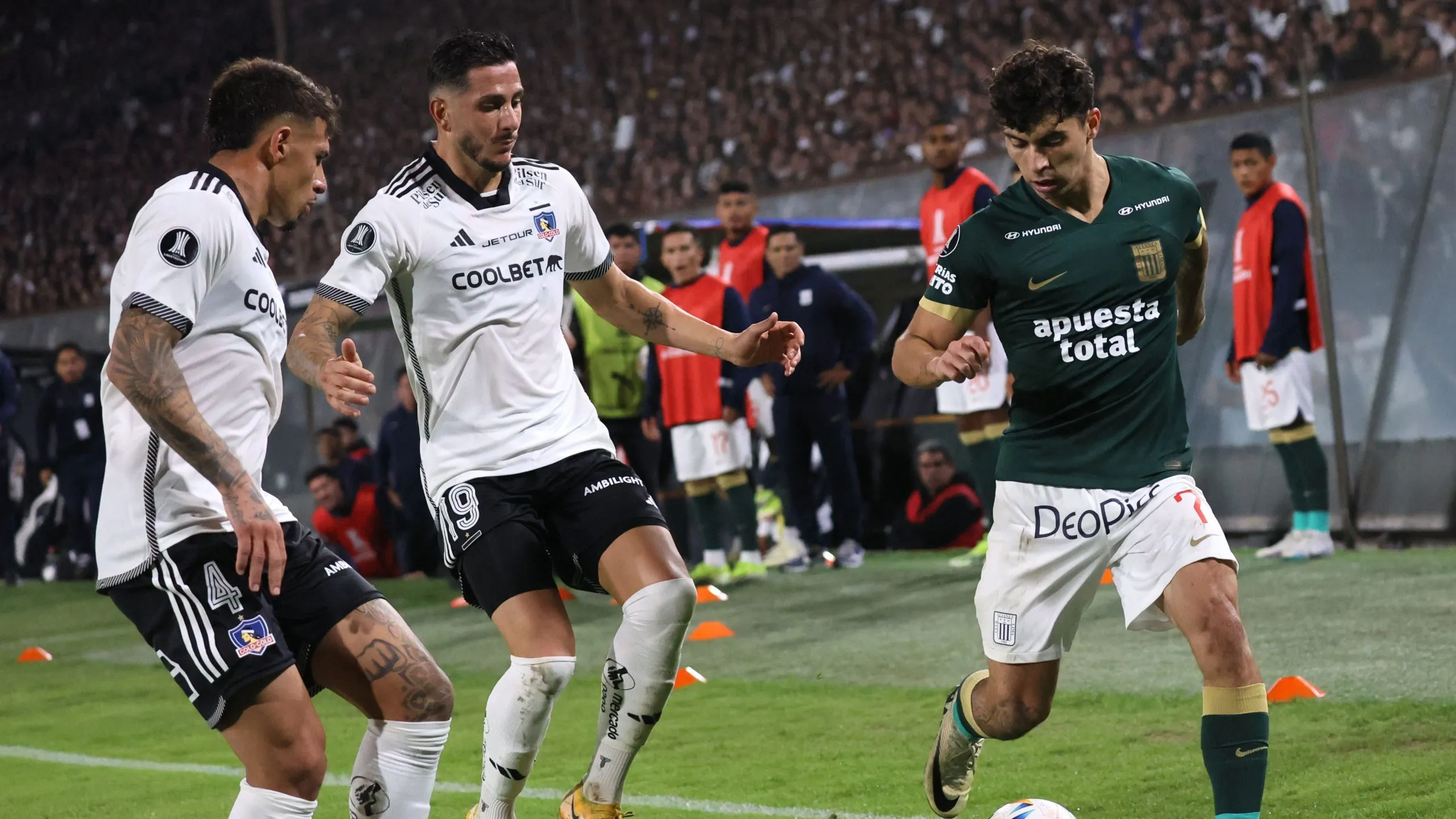 Gonzalo Castellani fue titular en Copa Libertadores en Colo Colo vs Alianza Lima