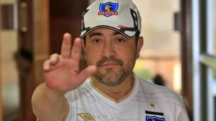 Leo Caprile animó la cena de aniversario de Colo Colo.