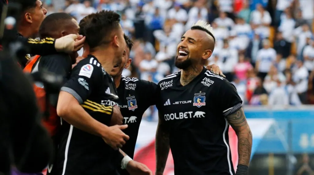 Colo Colo venció a Católica en Santa Laura