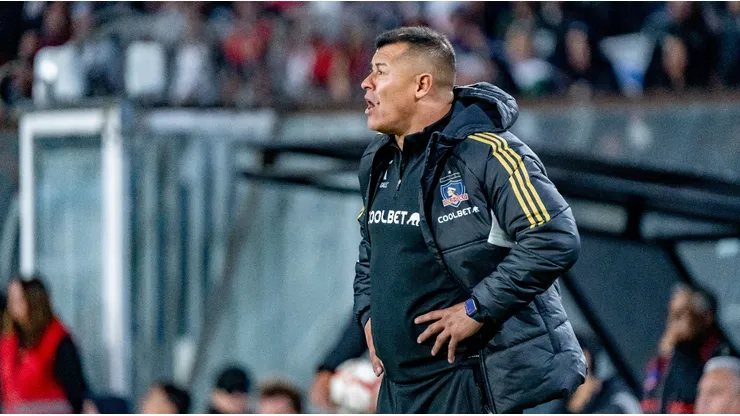 La gran duda que tiene Jorge Almirón para el encuentro entre Colo Colo vs UC.