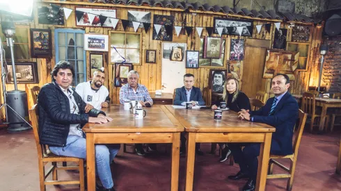 Como en el 1925: Caszely, Vidal, Aedo y Pizarro se reunieron en el Quitapenas.