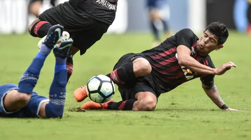 Esteban Pavez y su paso por el Athletico Paranaense.