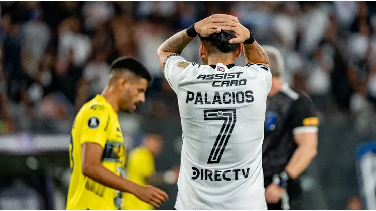 Carlos Palacios sufre lesión y queda descartado en Colo Colo.