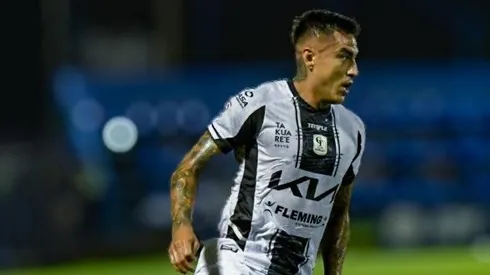 Darío Lezcano lo pasa mal en Paraguay.