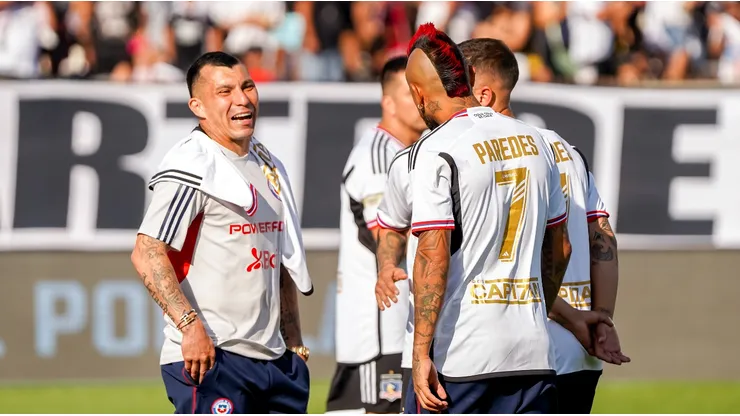Gary Medel tiene una gran relación con los jugadores de Colo Colo. | Imagen: Guille Salazar