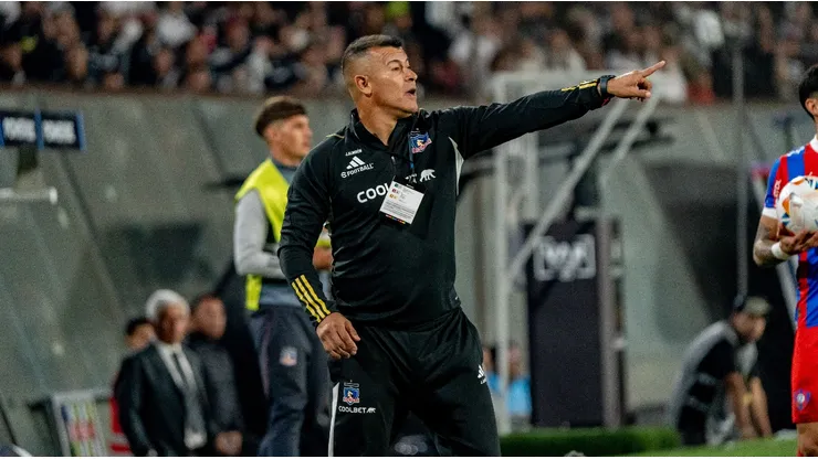 La tarea que le puso Colo Colo a Jorge Almirón tras nueva derrota.