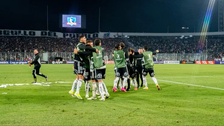 Colo Colo vuelve a las prácticas en el Monumental. | Imagen: Guille Salazar/DaleAlbo.