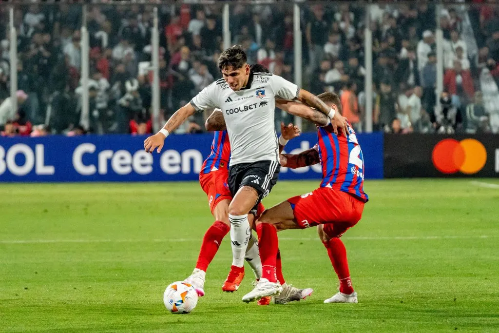 Carlos Palacios podrá estar en el duelo entre Colo Colo vs Fluminense. Imagen: Guille Salazar/DaleAlbo