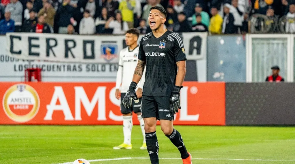 Brayan Cortés repetirá titularidad en Colo Colo