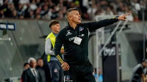 Almirón tomó importante decisión antes del Colo Colo vs Ñublense.