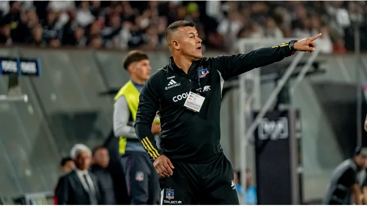 Almirón tomó importante decisión antes del Colo Colo vs Ñublense.