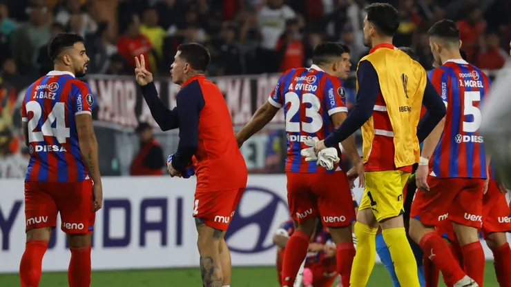 Cerro Porteño reclamó por el gol de Cepeda.