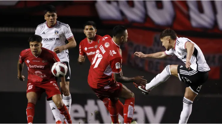 Colo Colo tiene poco tiempo para preparar su próximo partido.