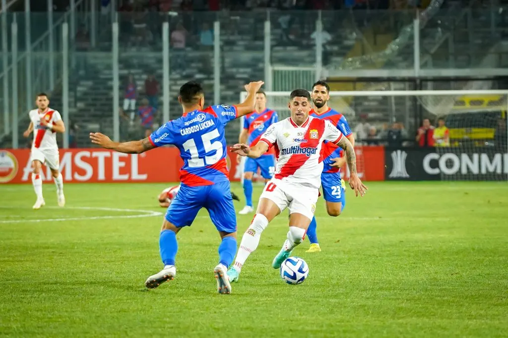 Cerro Porteño visitó el Monumental para visitar a Curicó Unido en el 2023. (Foto: Guillermo Salazar/DaleAlbo)