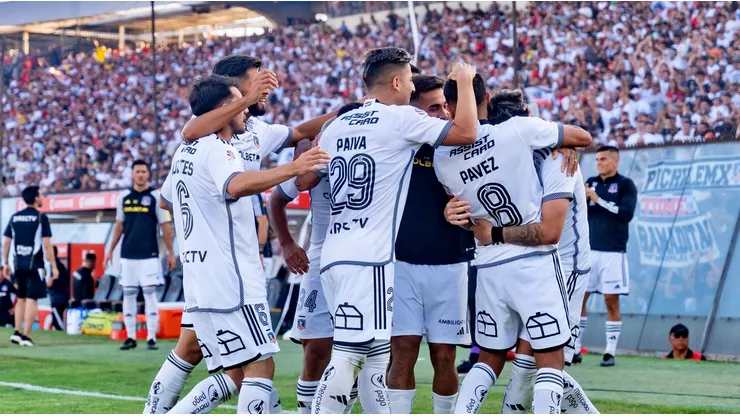 Abril llega a celebrar a todos los hinchas de Colo Colo.