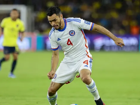 Colo Colo mira con atención: la Premier busca el fichaje de Suazo