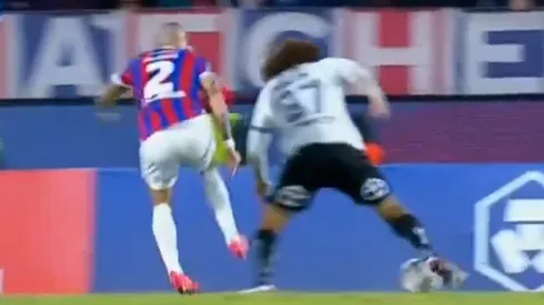 La criminal patada que recibió Maxi Falcón en Asunción.