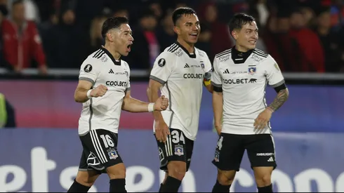 Colo Colo avanzó a octavos de Copa Libertadores.