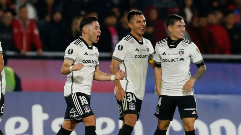 Colo Colo obtiene un millonario premio económico por clasificar en Copa Libertadores.